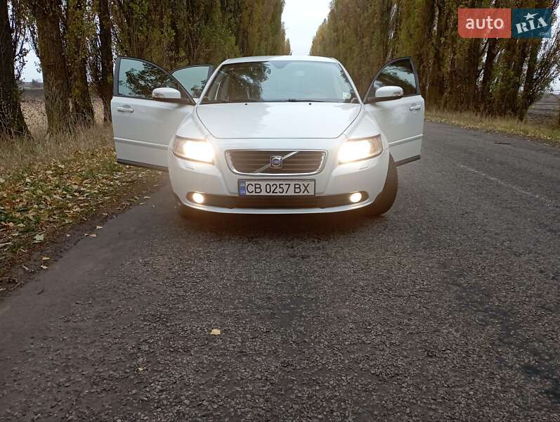 Седан Volvo S40 2008 в Прилуках фото 9 Седан Volvo S40 2008 в Прилуках