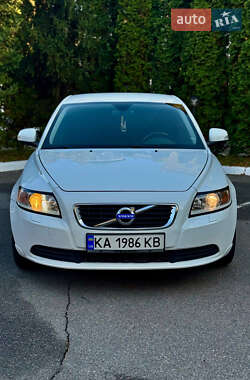 Седан Volvo S40 2011 в Києві