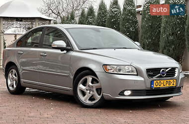 Седан Volvo S40 2011 в Стрые