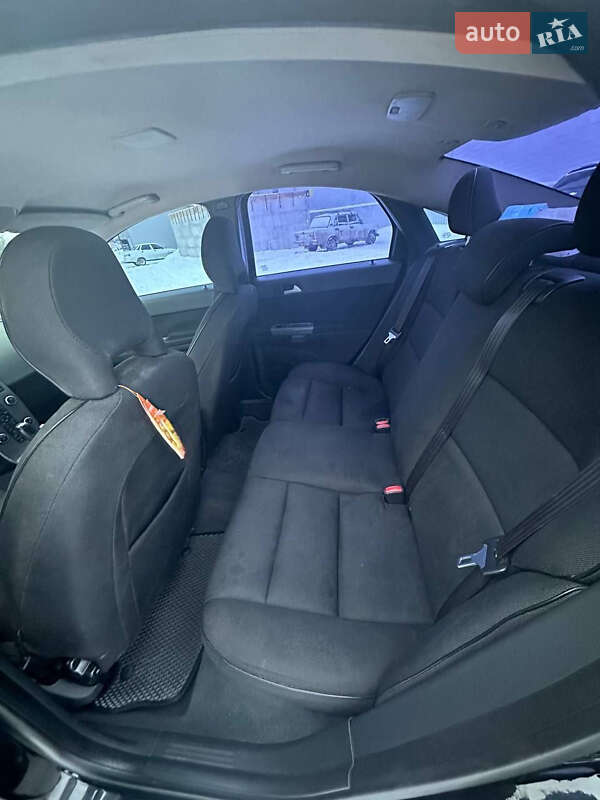 Седан Volvo S40 2009 в Славянске