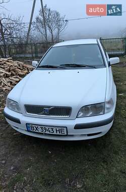 Седан Volvo S40 2002 в Хмельницком