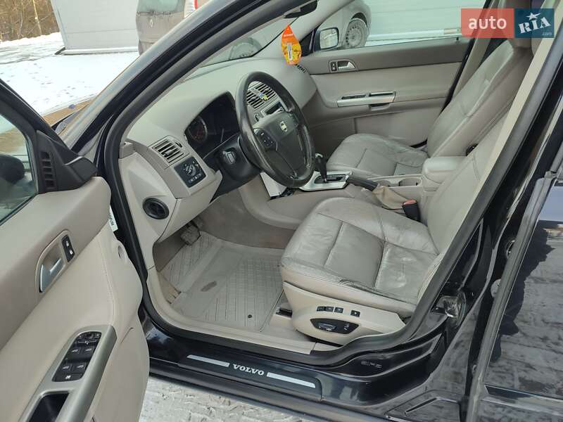 Седан Volvo S40 2004 в Тернополе