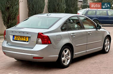 Седан Volvo S40 2011 в Стрые