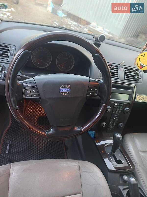 Седан Volvo S40 2004 в Умани фото 12 Седан Volvo S40 2004 в Умани