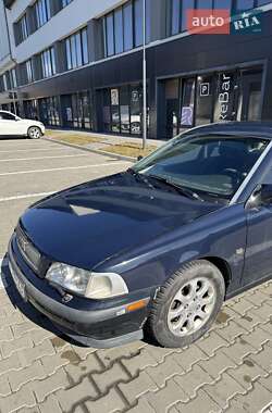 Седан Volvo S40 2000 в 