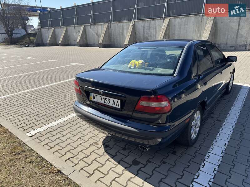 Седан Volvo S40 2000 в Івано-Франківську