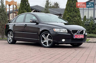 Седан Volvo S40 2012 в 