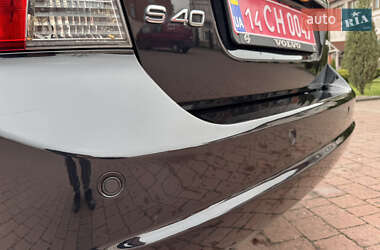 Седан Volvo S40 2012 в 