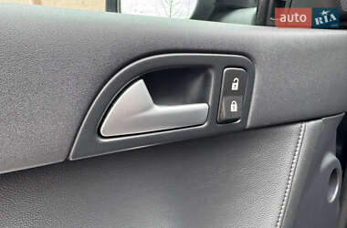 Седан Volvo S40 2012 в 