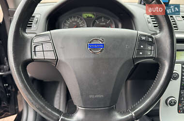 Седан Volvo S40 2012 в 