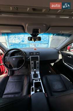 Седан Volvo S40 2010 в 
