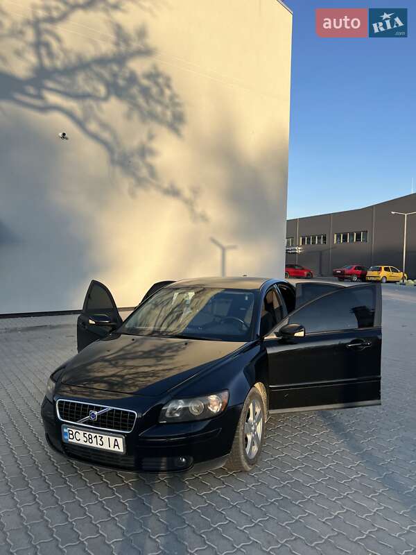Седан Volvo S40 2005 в Бориславі