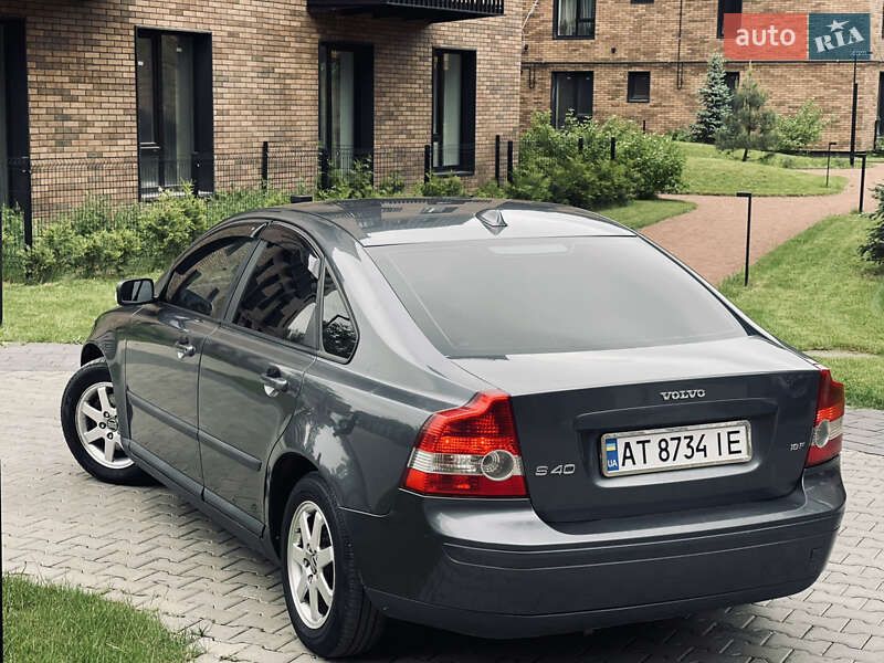 Седан Volvo S40 2005 в Івано-Франківську
