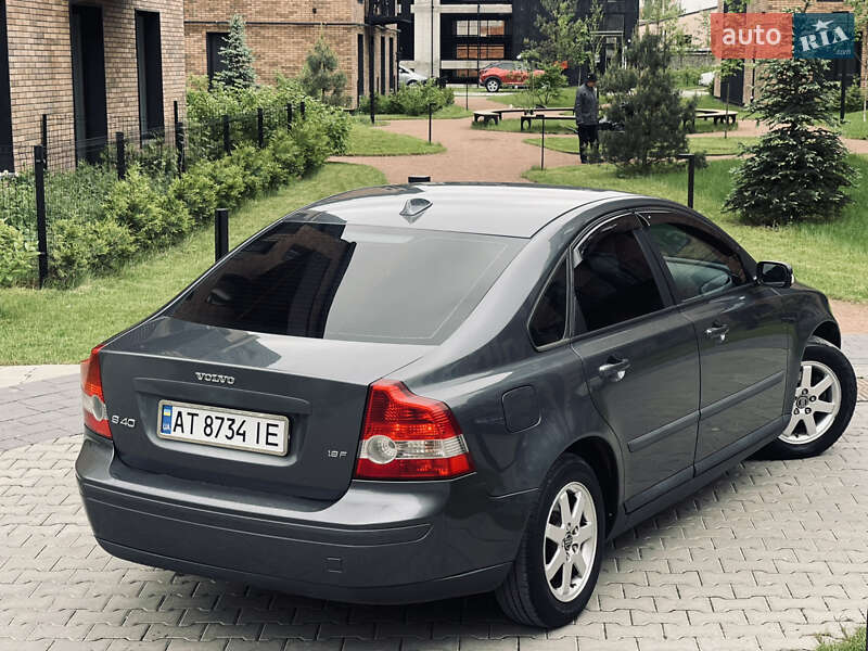 Седан Volvo S40 2005 в Івано-Франківську