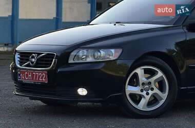 Седан Volvo S40 2012 в 