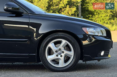 Седан Volvo S40 2012 в 