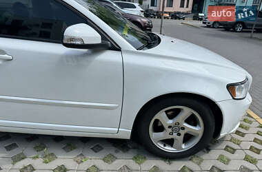 Седан Volvo S40 2012 в 