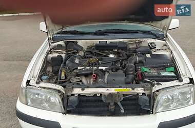 Седан Volvo S40 2001 в 