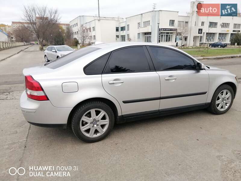 Седан Volvo S40 2007 в Вараше