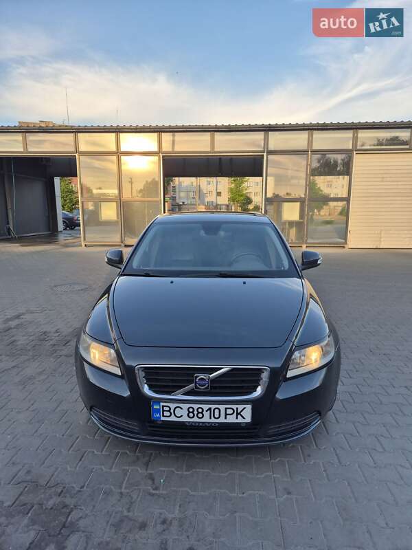 Седан Volvo S40 2009 в Шептицькому