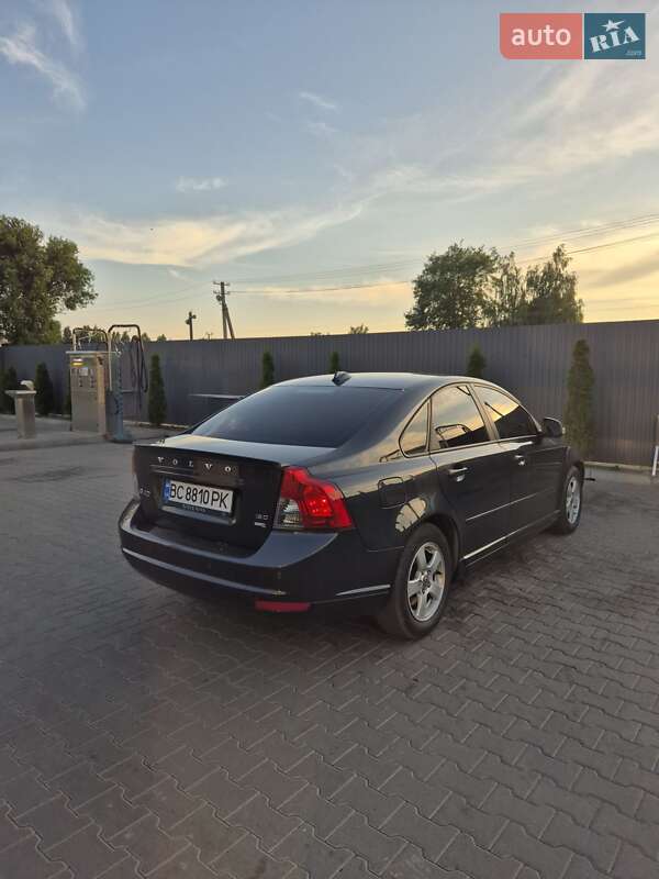 Седан Volvo S40 2009 в Шептицькому