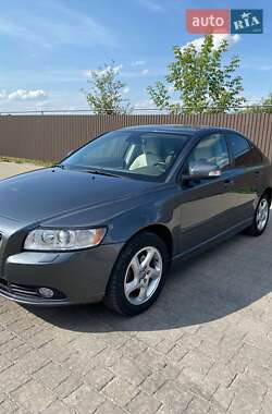 Седан Volvo S40 2011 в 