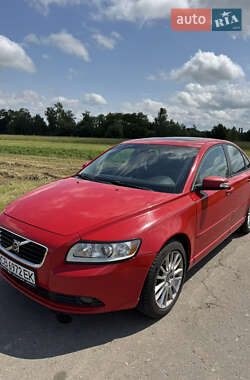 Седан Volvo S40 2010 в 