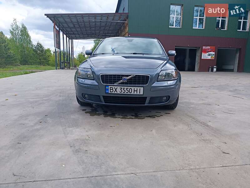 Volvo S40 2006