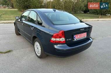 Седан Volvo S40 2004 в 