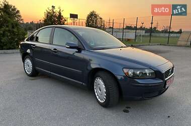 Седан Volvo S40 2004 в 