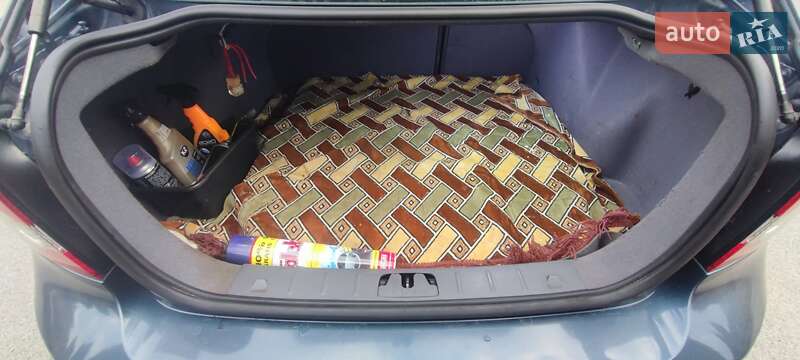 Седан Volvo S40 2006 в Дніпрі