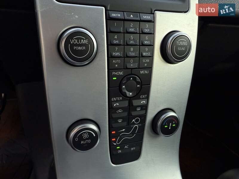 Седан Volvo S40 2011 в Стрию фото 43 Седан Volvo S40 2011 в Стрию