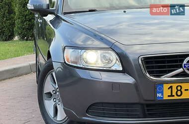 Седан Volvo S40 2011 в 