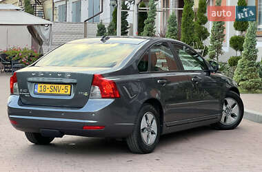 Седан Volvo S40 2011 в 