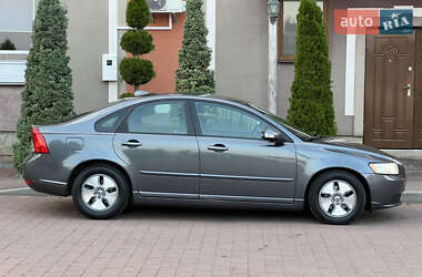 Седан Volvo S40 2011 в 