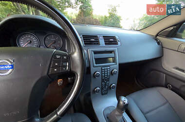 Седан Volvo S40 2011 в 