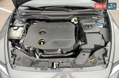 Седан Volvo S40 2011 в 