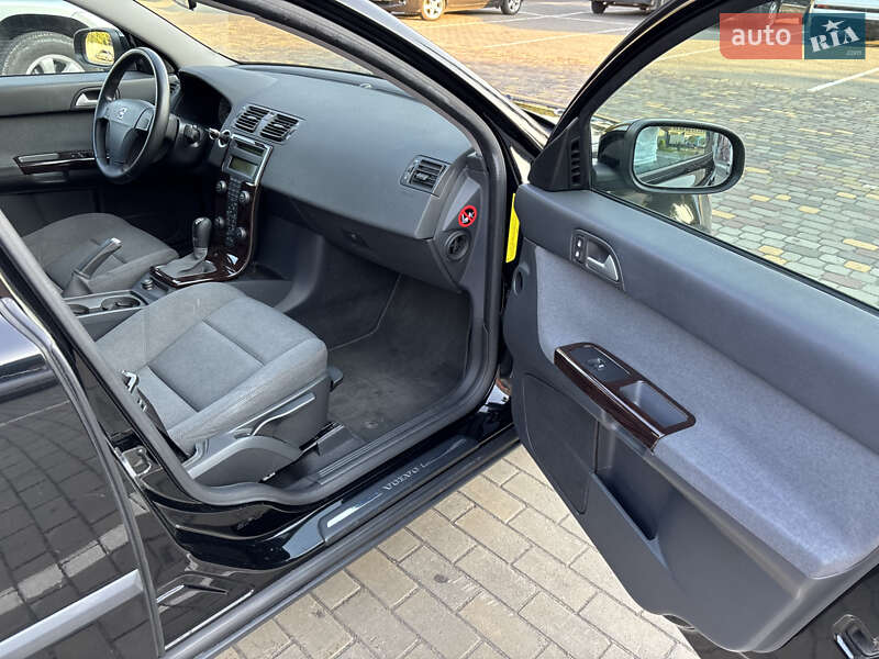 Седан Volvo S40 2006 в Луцке фото 16 Седан Volvo S40 2006 в Луцке