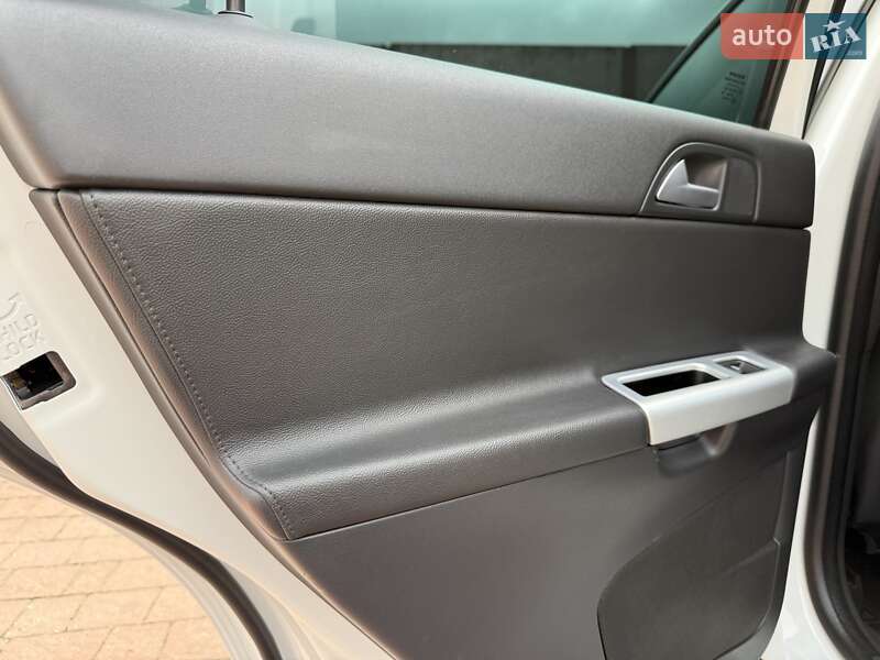 Седан Volvo S40 2010 в Стрые