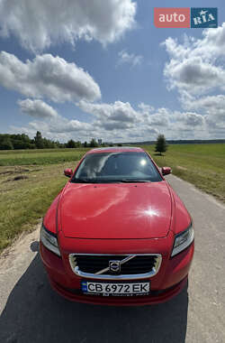 Седан Volvo S40 2010 в 