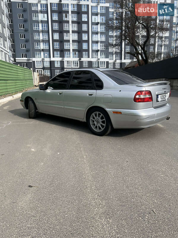 Седан Volvo S40 2004 в Чернігові фото 4 Седан Volvo S40 2004 в Чернігові