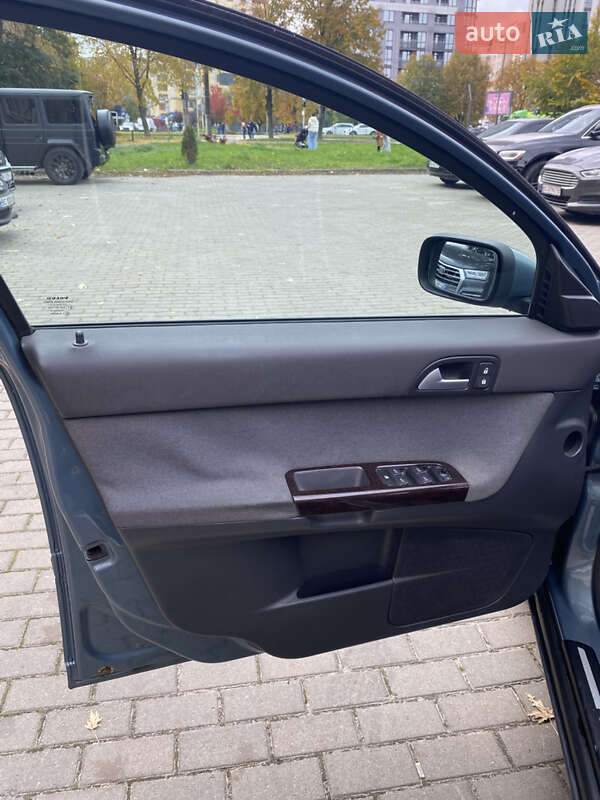Седан Volvo S40 2004 в Львове