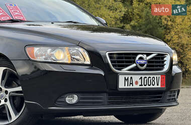 Седан Volvo S40 2012 в 