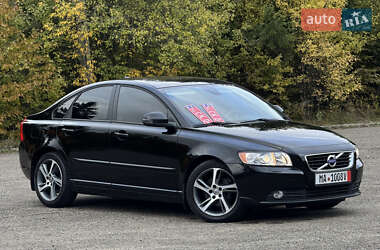 Седан Volvo S40 2012 в 