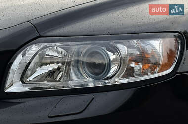 Седан Volvo S40 2012 в 