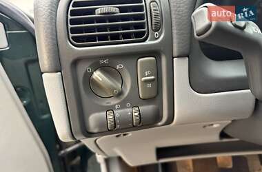 Седан Volvo S40 2000 в 