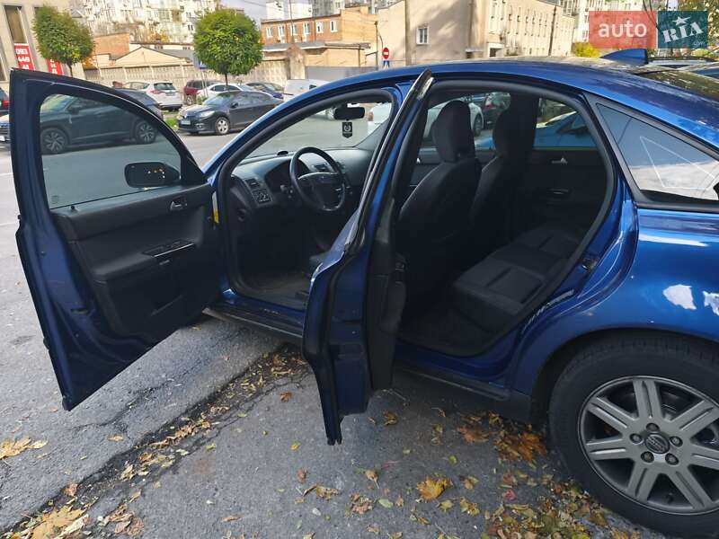 Седан Volvo S40 2006 в Киеве фото 23 Седан Volvo S40 2006 в Киеве
