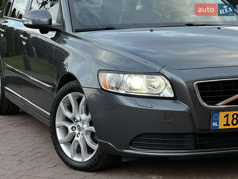 Седан Volvo S40 2011 в Стрые фото 28 Седан Volvo S40 2011 в Стрые