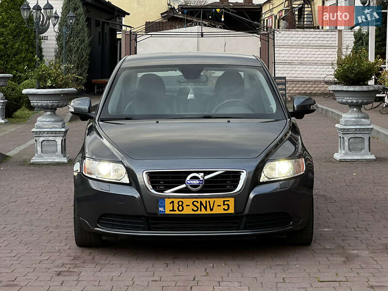 Седан Volvo S40 2011 в Стрые фото 65 Седан Volvo S40 2011 в Стрые