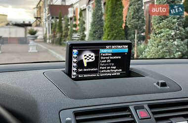 Седан Volvo S40 2011 в  фото 90 Седан Volvo S40 2011 в